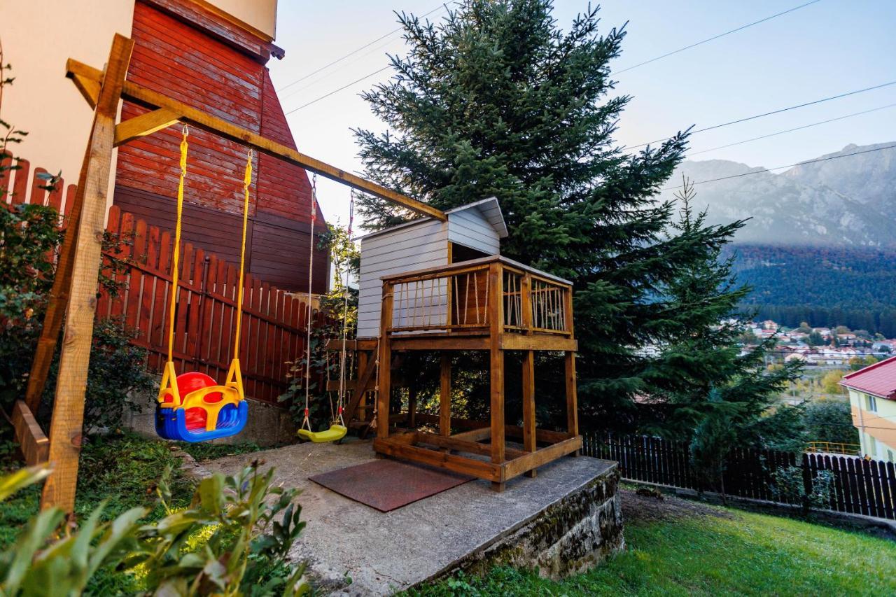 The Bear House 2 Villa Busteni Bagian luar foto